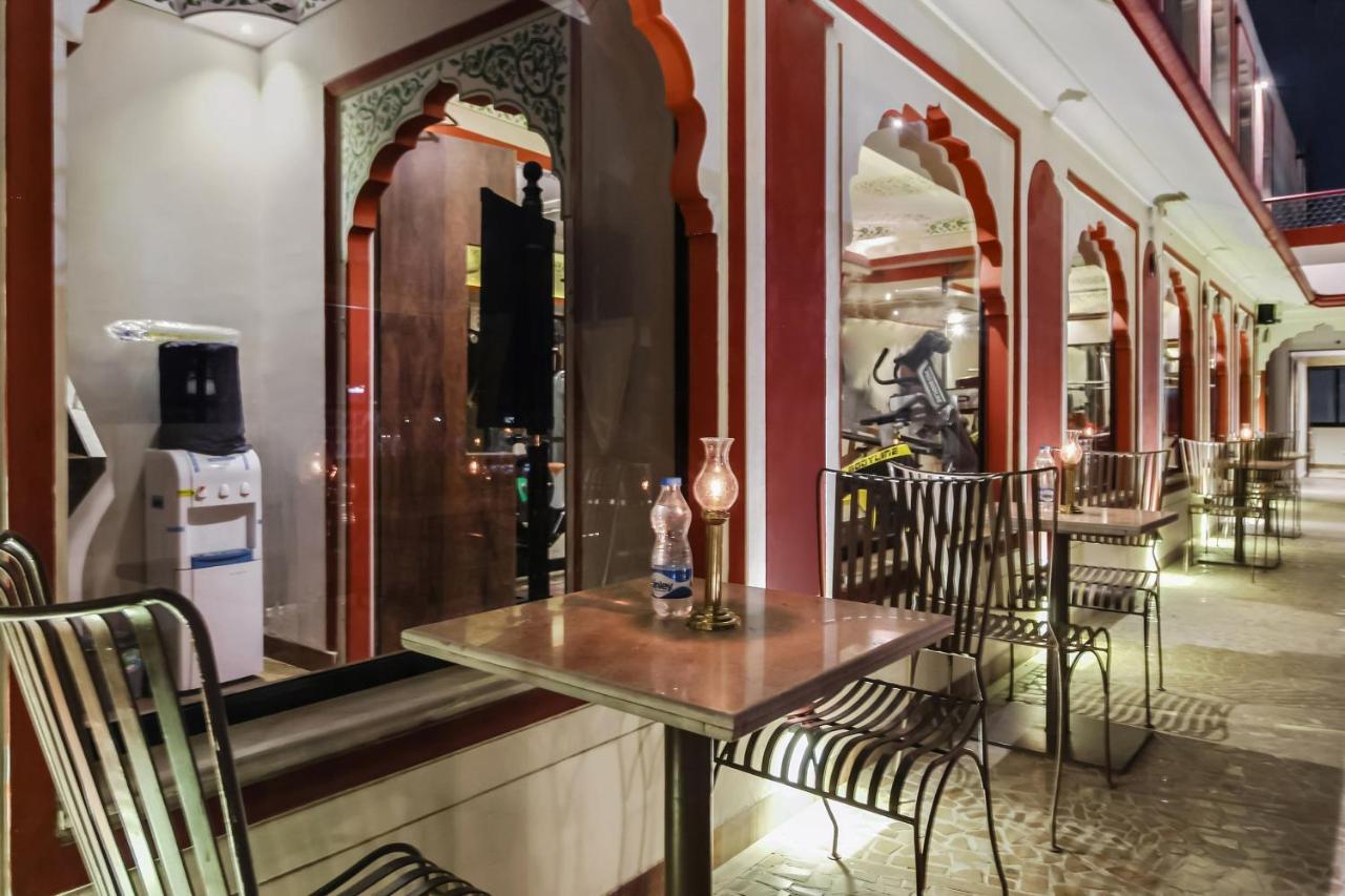 Hotel Arco Palace Jaipur Ngoại thất bức ảnh